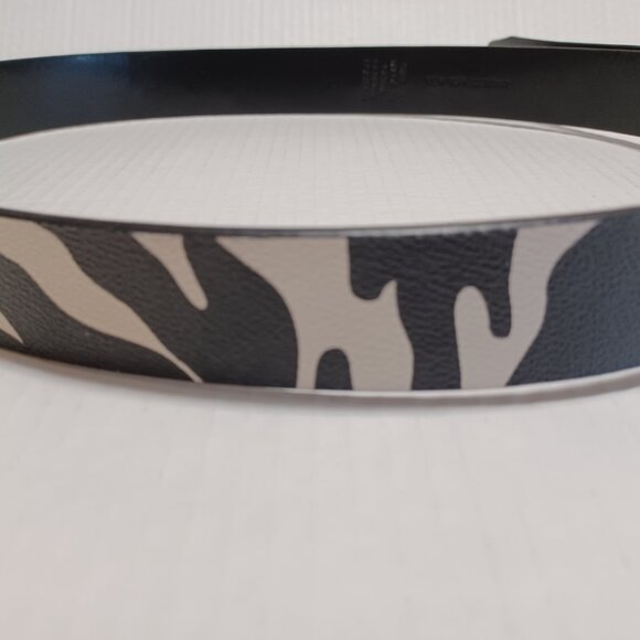 Genuine Leather Black and White Zebra Belt NY & Co - Picture 3 of 3